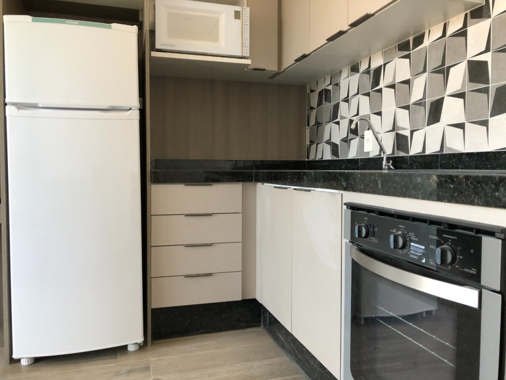 Apartamento para alugar com 1 quarto, 33m² - Foto 11