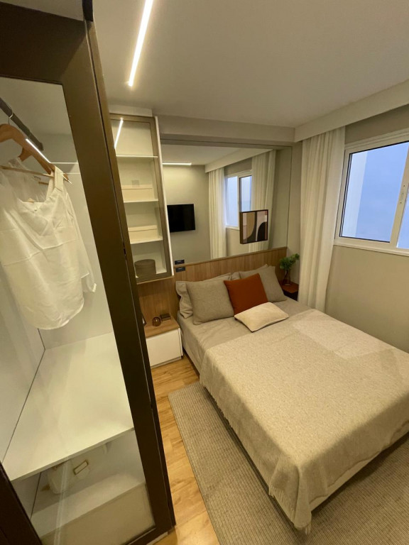 Apartamento à venda com 2 quartos, 32m² - Foto 2