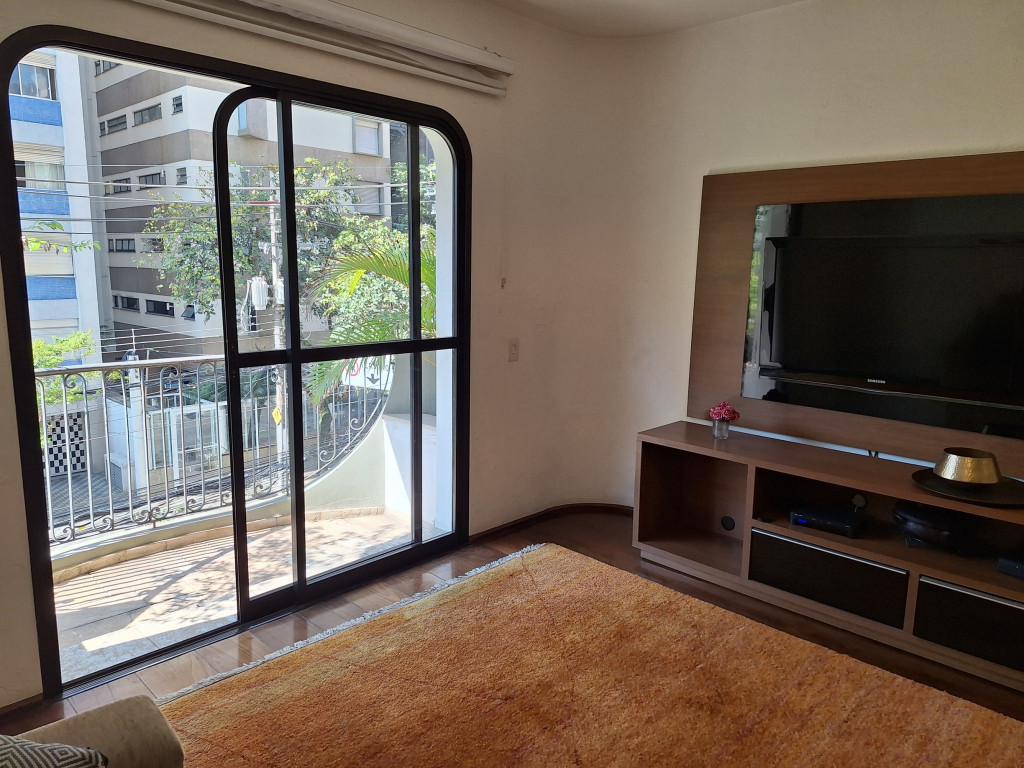 Apartamento para alugar com 2 quartos, 85m² - Foto 2