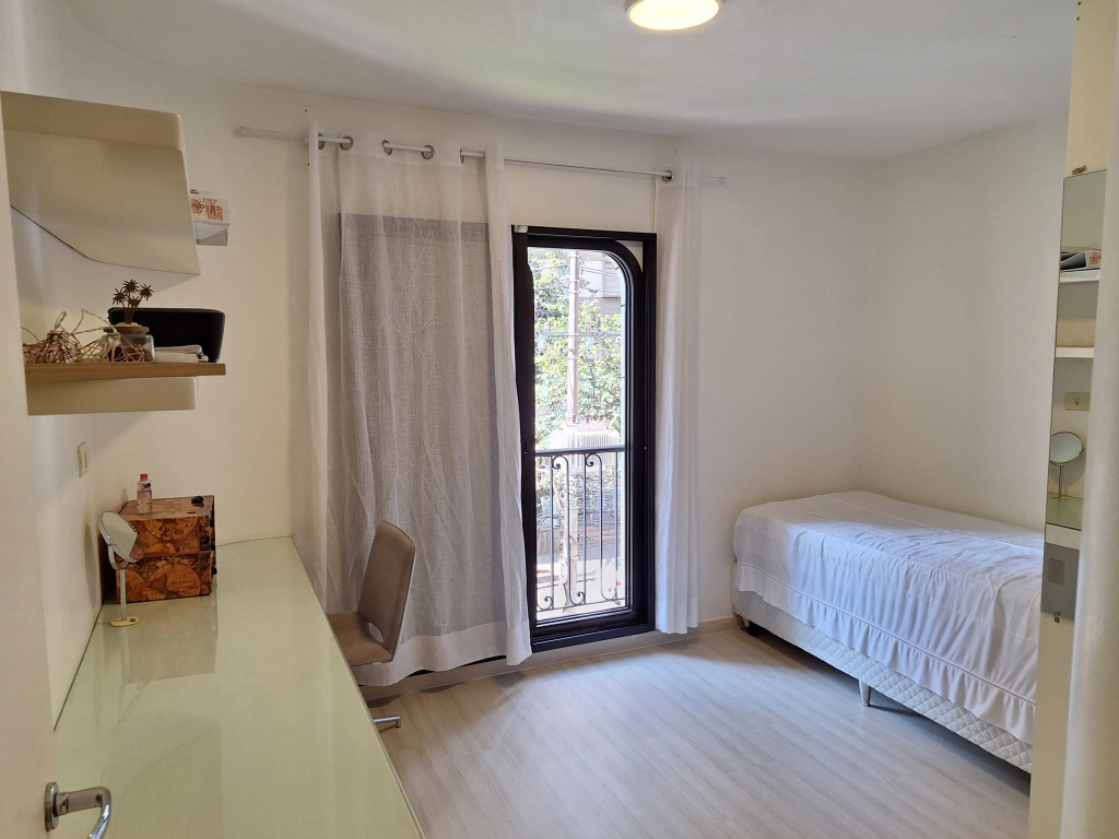 Apartamento para alugar com 2 quartos, 85m² - Foto 9