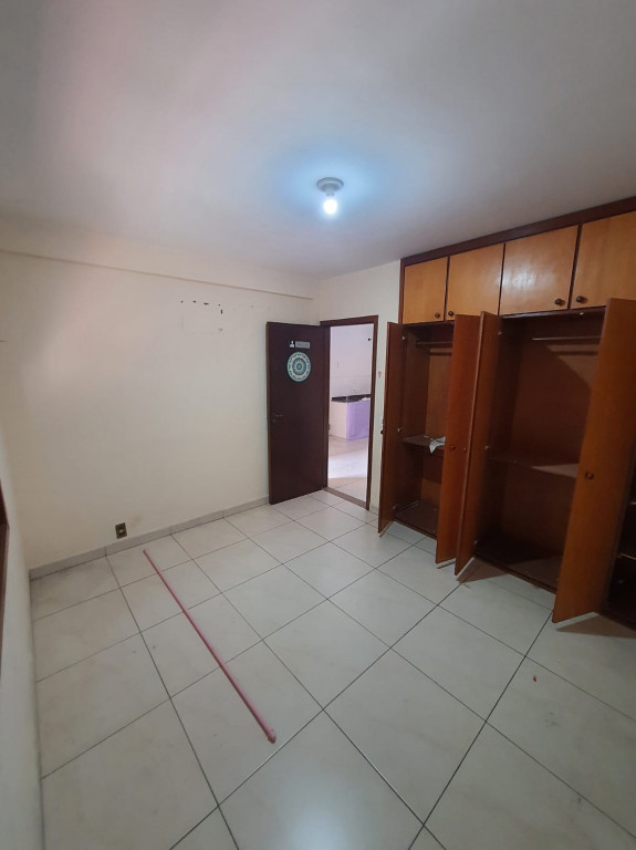 Casa para alugar com 3 quartos, 100m² - Foto 4