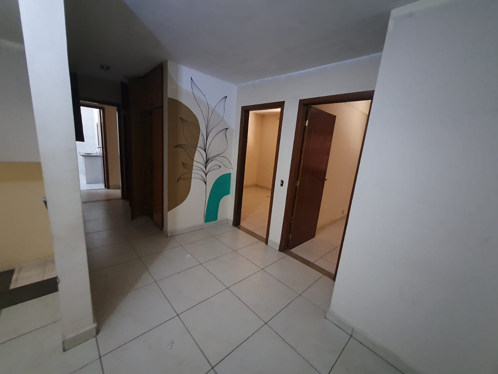 Casa para alugar com 3 quartos, 100m² - Foto 12