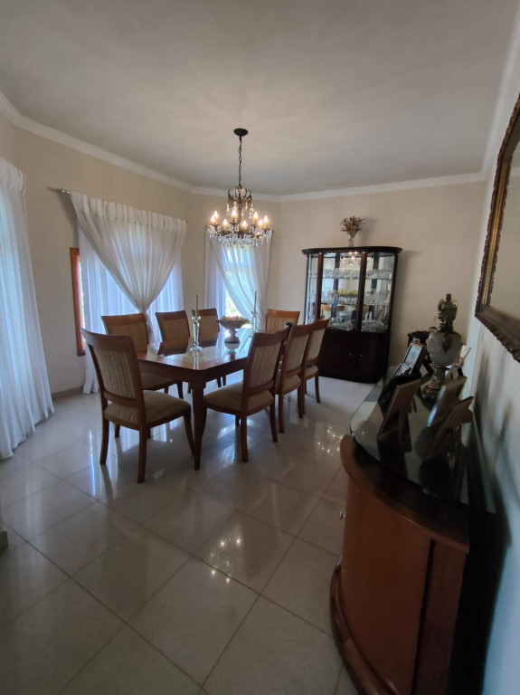 Casa de Condomínio à venda com 4 quartos, 330m² - Foto 10