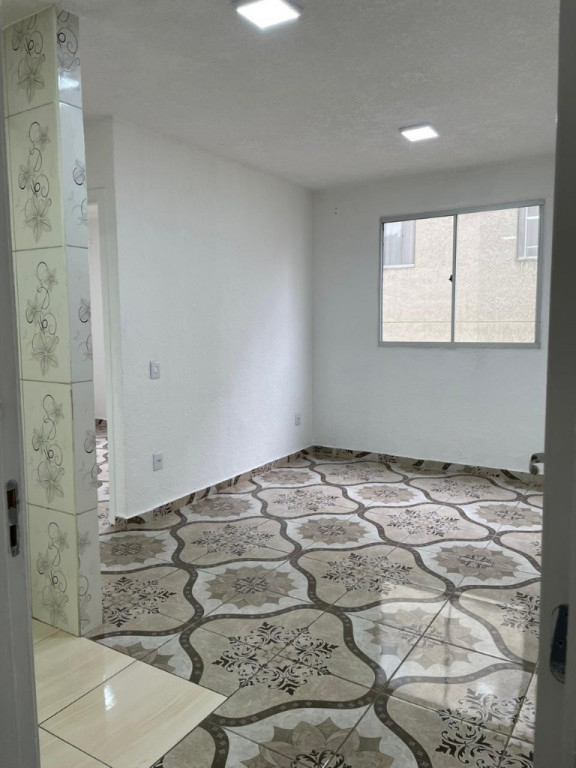 Apartamento à venda com 2 quartos, 40m² - Foto 2