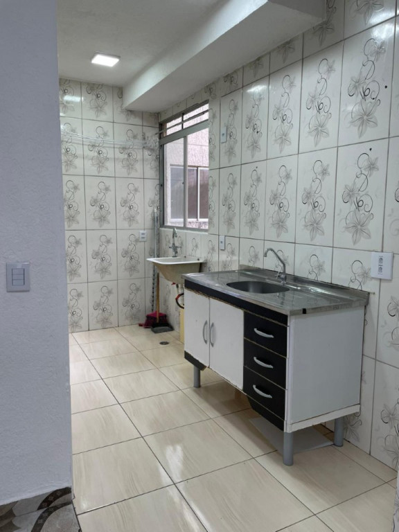 Apartamento à venda com 2 quartos, 40m² - Foto 4