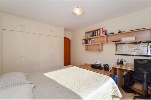 Apartamento à venda com 7 quartos, 267m² - Foto 13