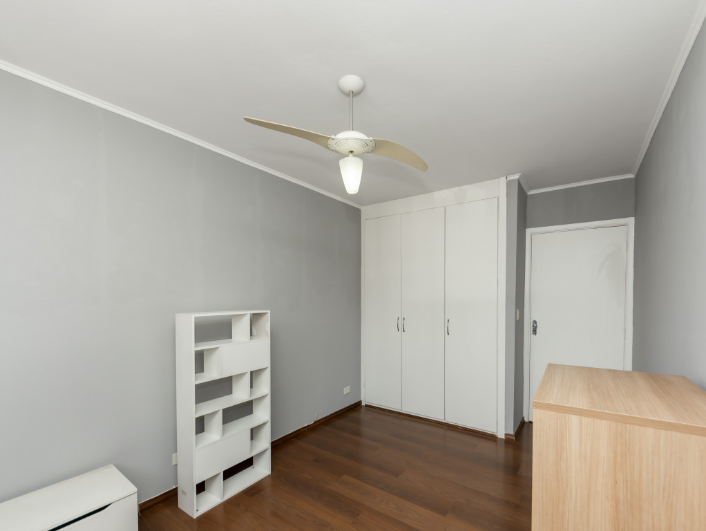 Apartamento à venda com 2 quartos, 76m² - Foto 9