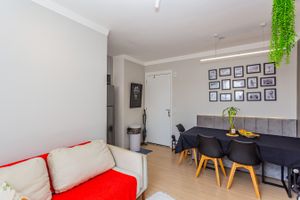 Apartamento à venda com 2 quartos, 42m² - Foto 3