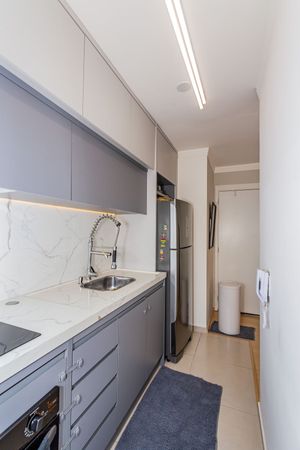 Apartamento à venda com 2 quartos, 42m² - Foto 6