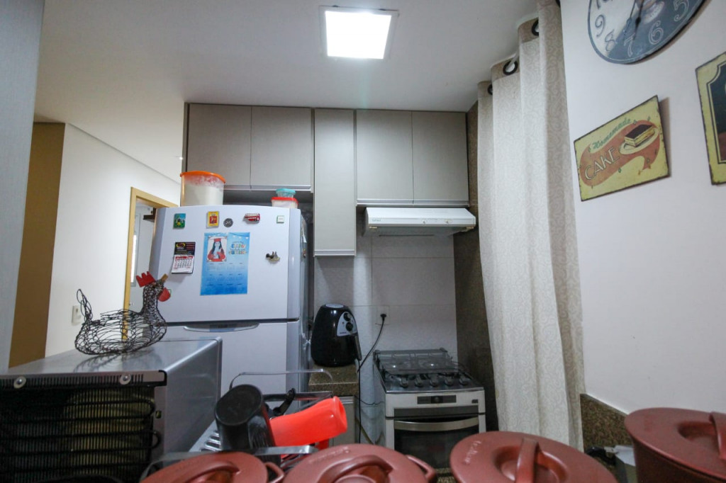 Apartamento à venda com 3 quartos, 69m² - Foto 3