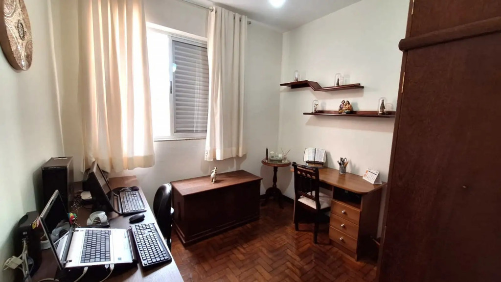 Apartamento à venda com 3 quartos, 145m² - Foto 12