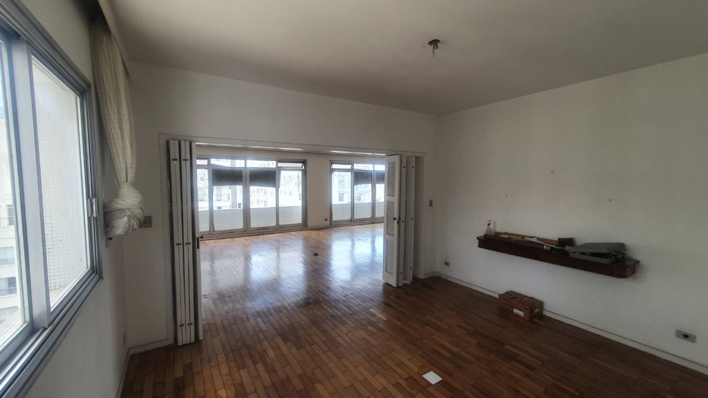 Apartamento à venda com 3 quartos, 300m² - Foto 4