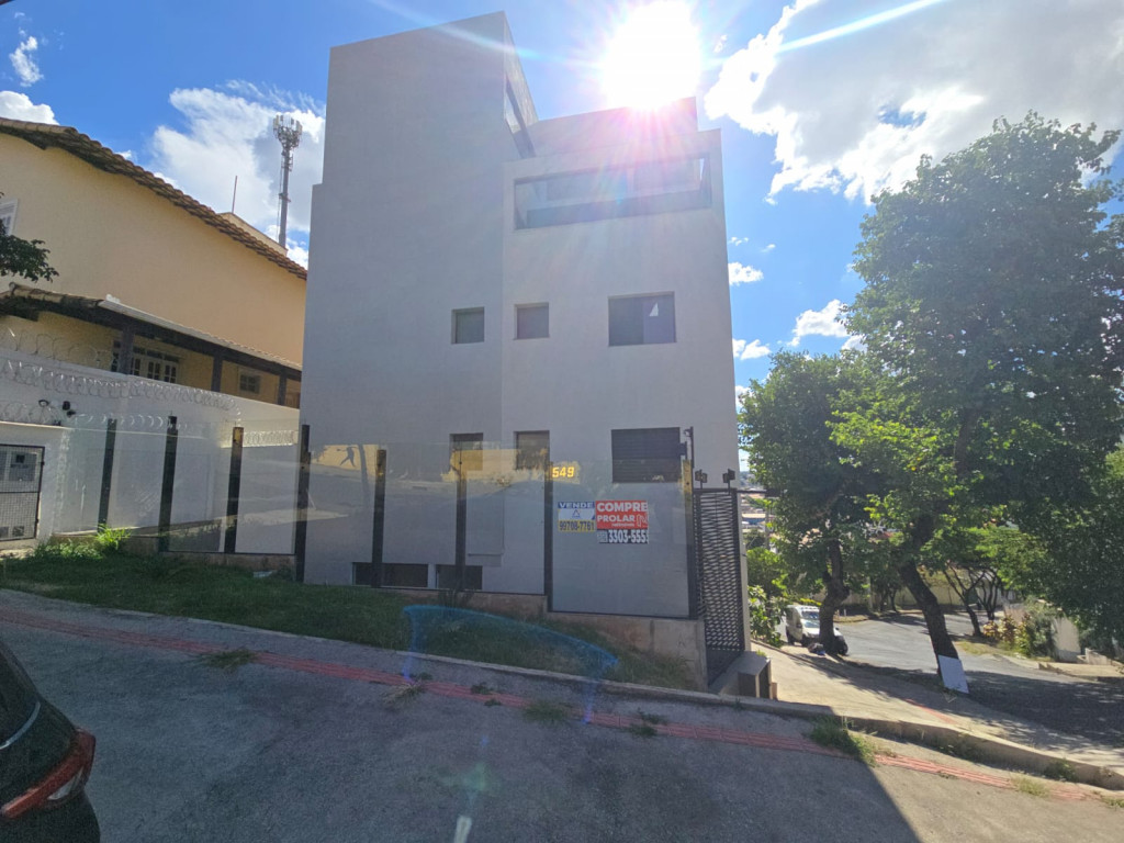 Apartamento à venda com 3 quartos, 69m² - Foto 1