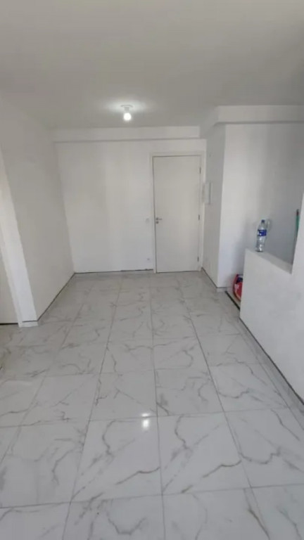 Apartamento à venda com 2 quartos, 44m² - Foto 3