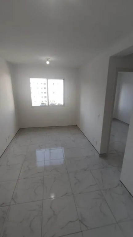 Apartamento à venda com 2 quartos, 44m² - Foto 2