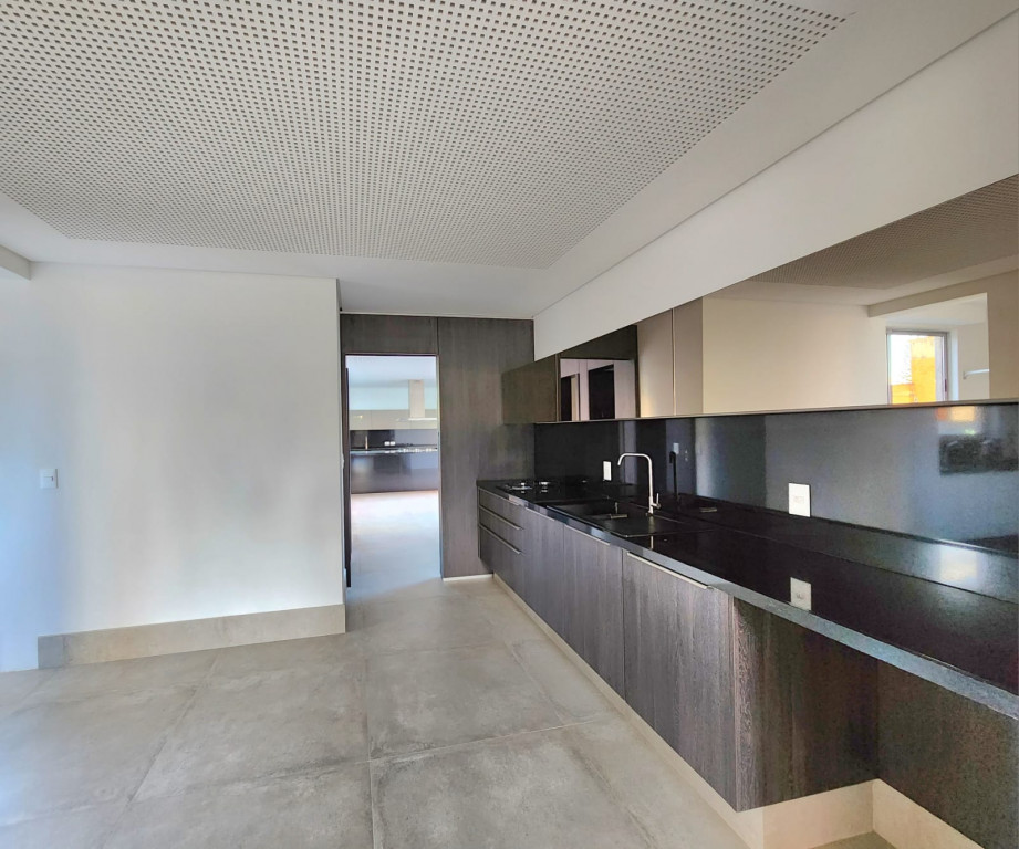 Apartamento à venda com 4 quartos, 281m² - Foto 15