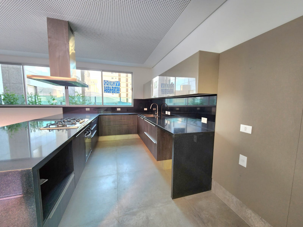 Apartamento à venda com 4 quartos, 281m² - Foto 16