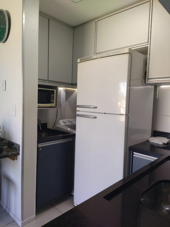 Apartamento à venda com 2 quartos, 63m² - Foto 4