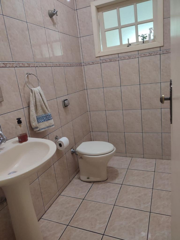 Casa de Condomínio à venda com 4 quartos, 300m² - Foto 16