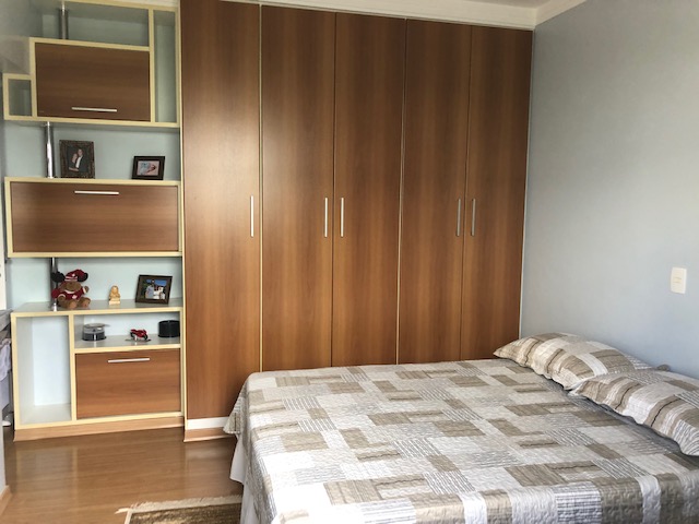 Casa à venda com 4 quartos, 239m² - Foto 13