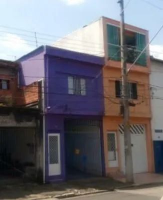 Casa à venda com 3 quartos, 120m² - Foto 1