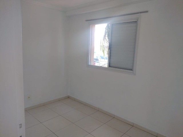 Apartamento para alugar com 2 quartos, 56m² - Foto 3