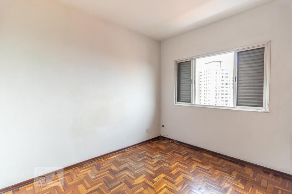 Casa à venda com 3 quartos, 231m² - Foto 3