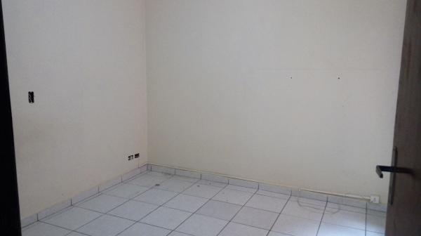 Casa à venda com 3 quartos - Foto 3