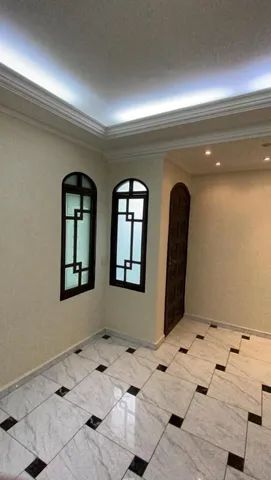 Casa à venda com 4 quartos, 139m² - Foto 2