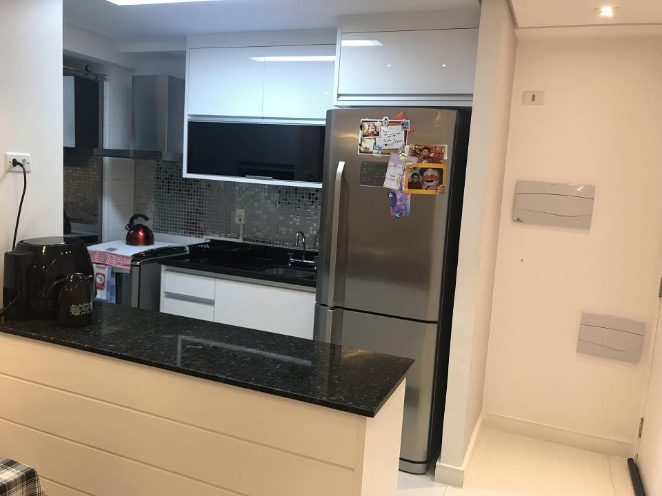 Apartamento à venda com 2 quartos, 71m² - Foto 2