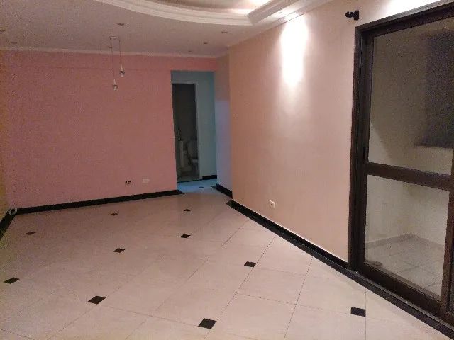 Apartamento à venda com 3 quartos, 76m² - Foto 2