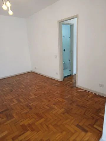 Apartamento para alugar com 3 quartos, 90m² - Foto 2