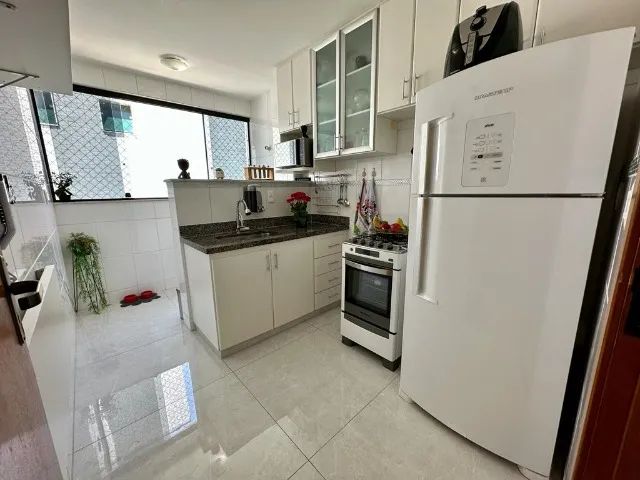 Apartamento à venda com 2 quartos, 67m² - Foto 3