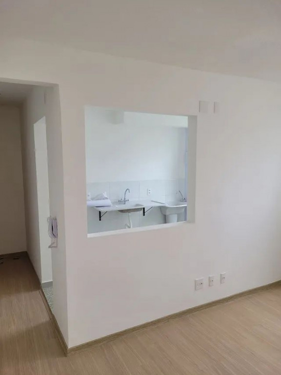 Apartamento à venda com 2 quartos, 48m² - Foto 2