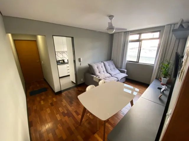 Apartamento à venda com 2 quartos, 60m² - Foto 2