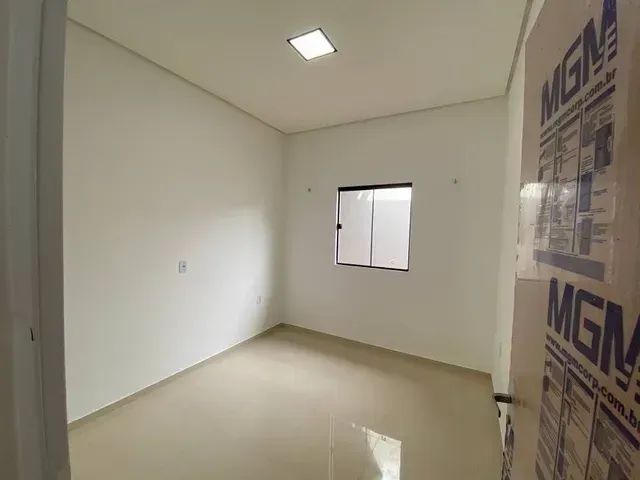 Casa à venda com 2 quartos, 187m² - Foto 3