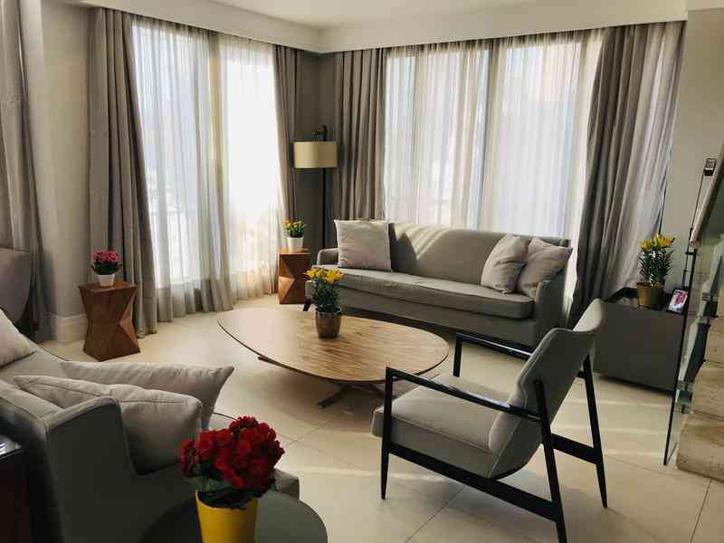 Apartamento à venda com 3 quartos, 272m² - Foto 3