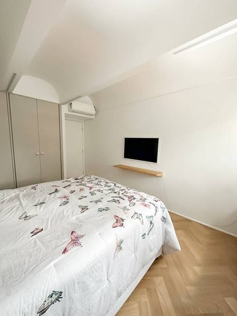 Apartamento à venda com 4 quartos, 341m² - Foto 2