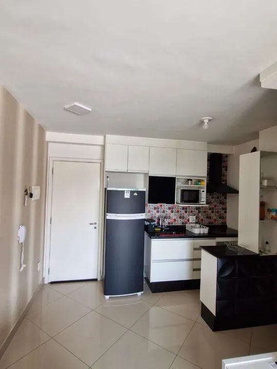 Apartamento à venda com 1 quarto, 33m² - Foto 2