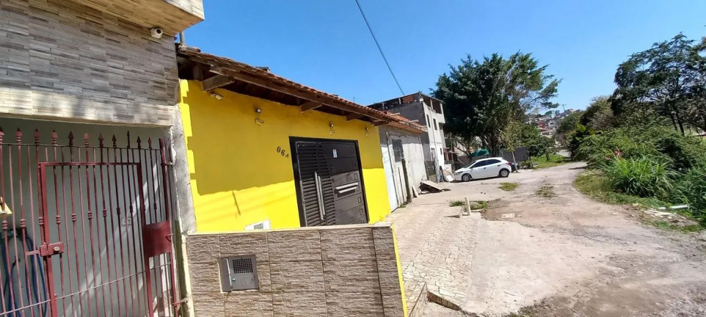 Apartamento à venda com 2 quartos, 2000m² - Foto 2