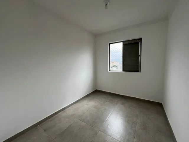 Apartamento à venda com 2 quartos, 57m² - Foto 2