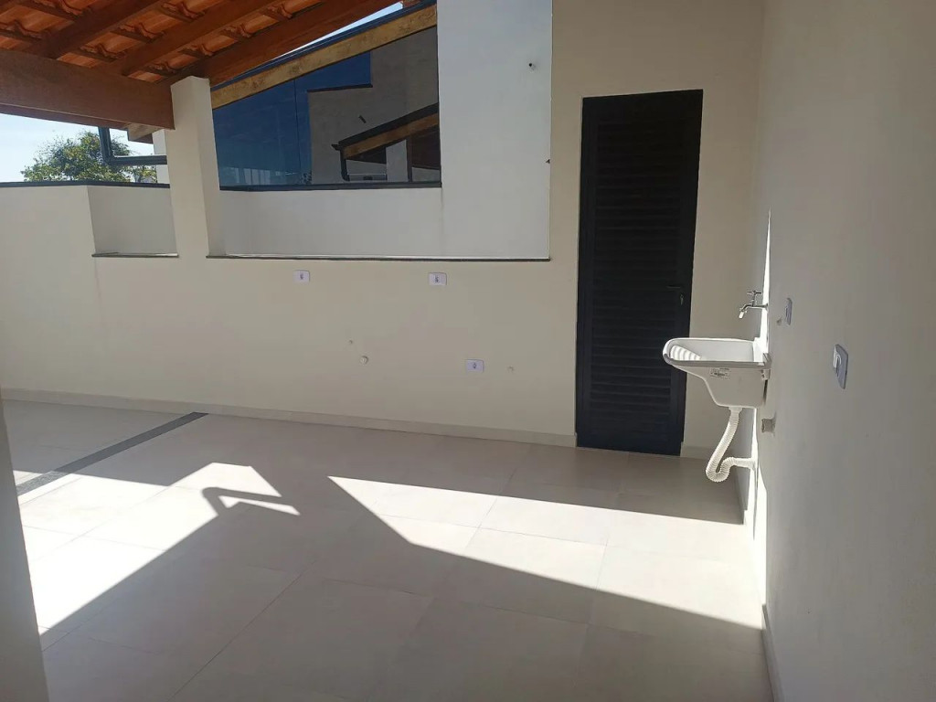 Cobertura à venda com 2 quartos, 86m² - Foto 2