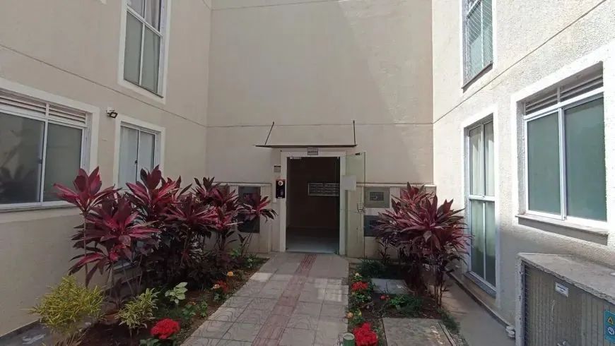 Apartamento à venda com 2 quartos, 45m² - Foto 2