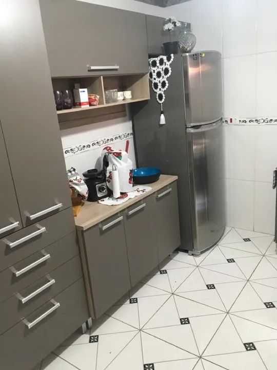 Casa à venda com 3 quartos, 100m² - Foto 3