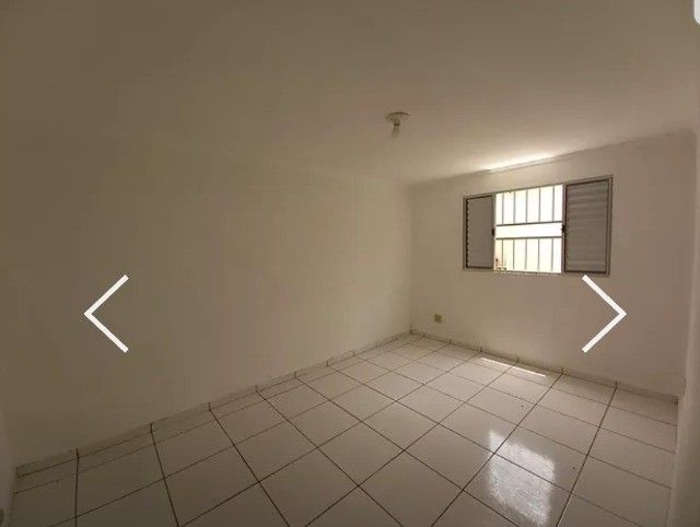 Casa à venda com 4 quartos, 200m² - Foto 3