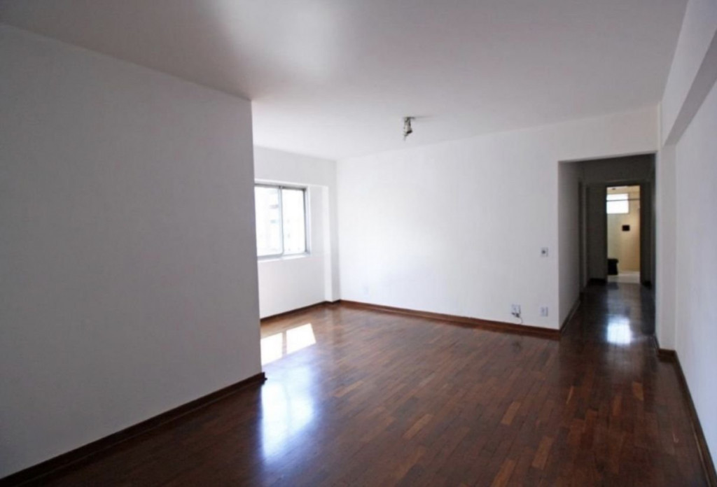 Apartamento à venda com 2 quartos, 77m² - Foto 1