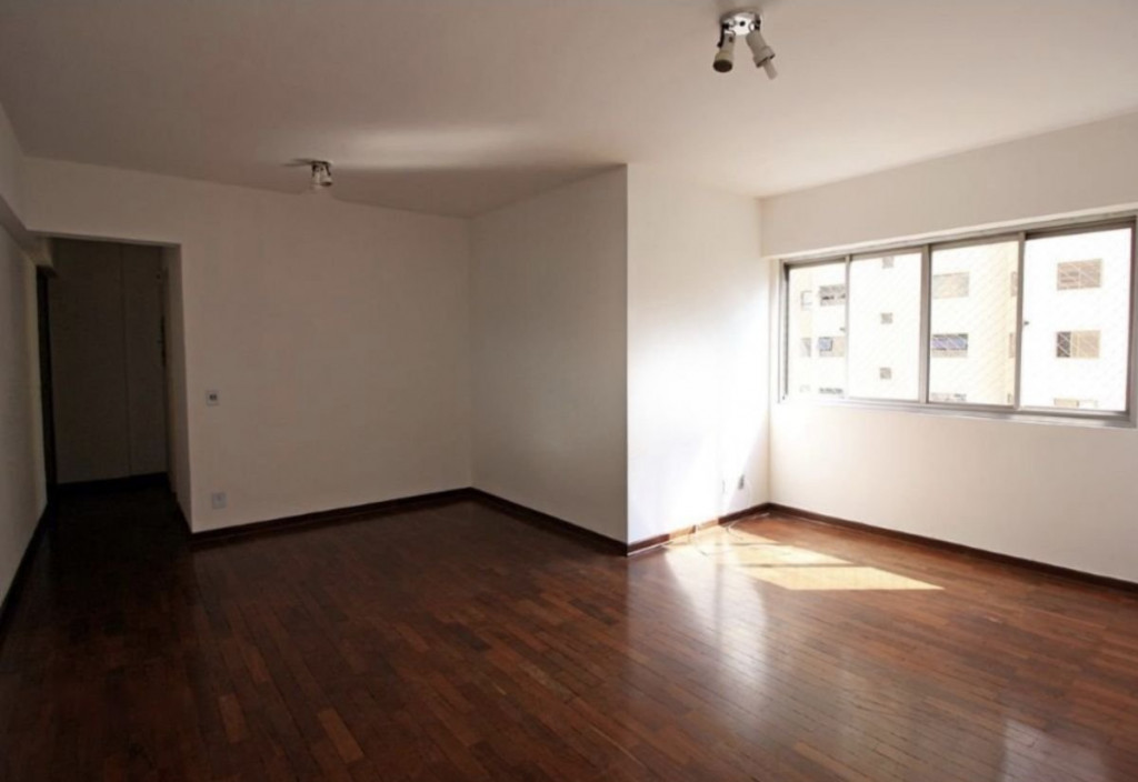 Apartamento à venda com 2 quartos, 77m² - Foto 2