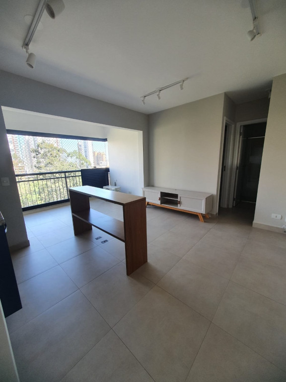 Apartamento à venda com 1 quarto, 38m² - Foto 2