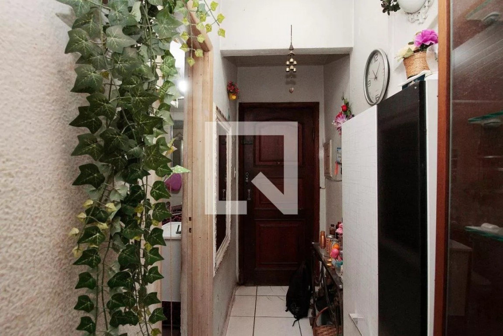 Apartamento à venda com 1 quarto, 31m² - Foto 1