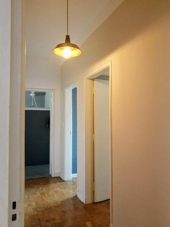 Apartamento para alugar com 2 quartos, 130m² - Foto 2